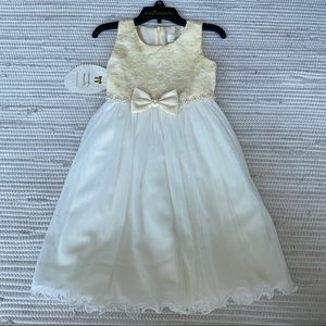 Ivory Yellow Lace Floral Special Occasion  4T